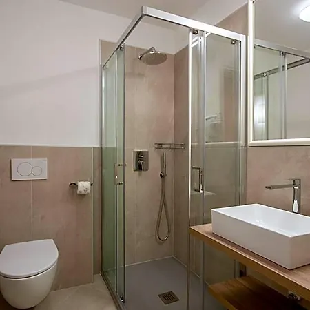 Hotel Metropole 4*