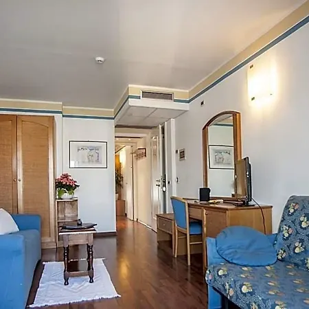 Metropole 4* Grado